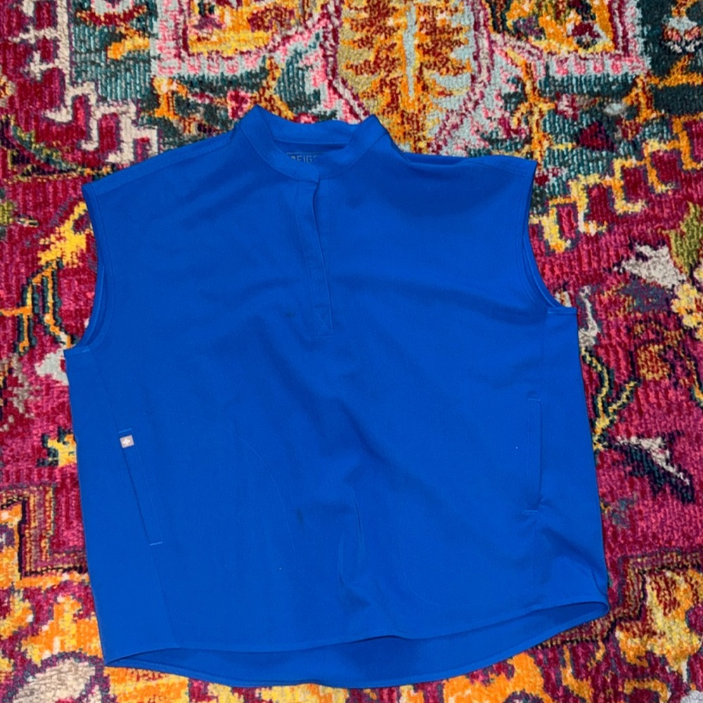 Figs Mock Neck Scrub Top Size L Royal Blue